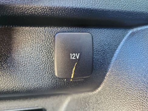 Used 2024 Ford Escape Active w/ Tech Pack #1 AWD/4WD image 9