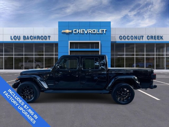 Used 2023 Jeep Gladiator Overland AWD/4WD image 5