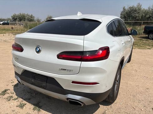 Used 2024 BMW X4 xDrive30i w/ Parking Assistance Package AWD/4WD image 5