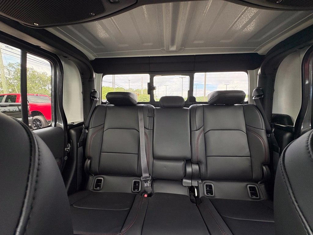 New 2026 Jeep Gladiator Rubicon AWD/4WD image 25