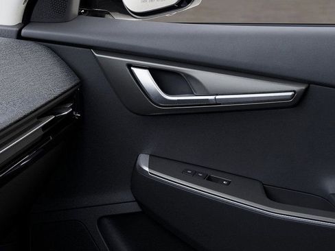 New 2025 Kia EV6 Light w/ Light LR Technology Package image 26