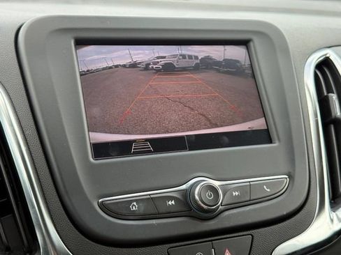 Used 2024 Chevrolet Equinox LT w/ LPO, Floor Liner Package FWD image 17