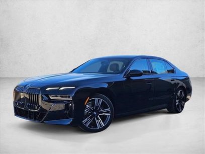 New 2025 BMW 760i xDrive