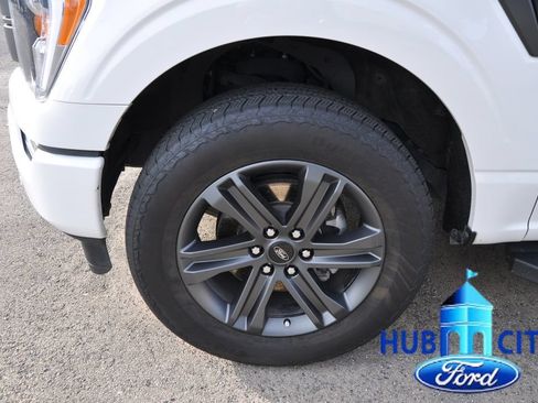 Used 2023 Ford F150 Lariat AWD/4WD image 9