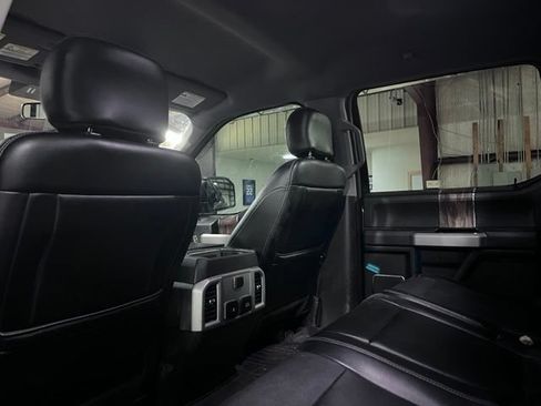 Used 2018 Ford F150 Lariat w/ Equipment Group 501A Mid AWD/4WD image 9