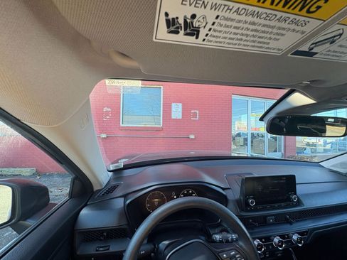 Used 2024 Honda CR-V EX image 30