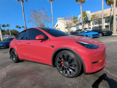 Used 2022 Tesla Model Y Performance image 2