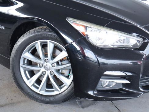 Used 2016 INFINITI Q50 3.0t Premium AWD/4WD image 4