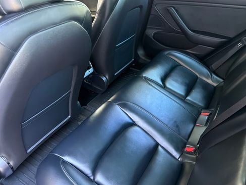 Used 2019 Tesla Model 3 Standard Range RWD image 15