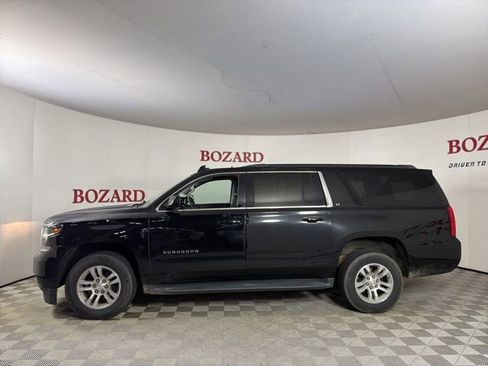 Used 2020 Chevrolet Suburban LT AWD/4WD image 5