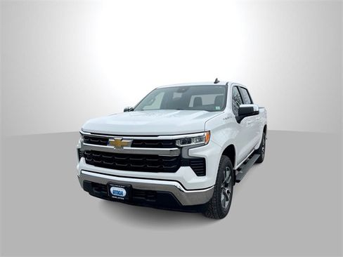 Used 2023 Chevrolet Silverado 1500 LT image 1