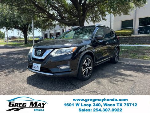 Used 2018 Nissan Rogue SL FWD image 3