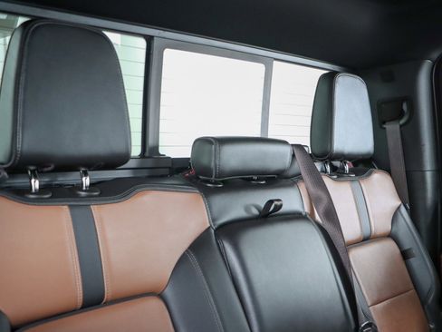 Used 2022 Chevrolet Silverado 2500 High Country image 30