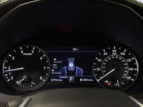 Certified 2025 INFINITI QX50 Luxe image 17