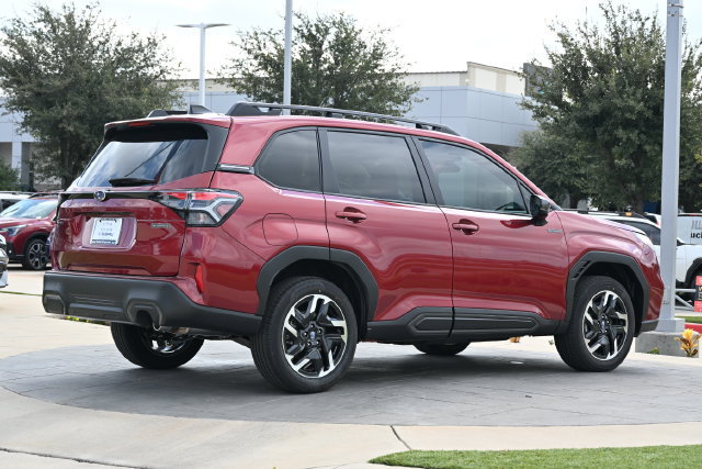 New 2026 Subaru Forester Premium AWD/4WD image 3