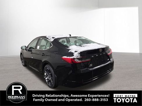 New 2026 Toyota Camry XLE image 9