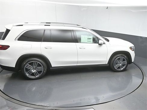 New 2026 Mercedes-Benz GLS 450 4MATIC image 52
