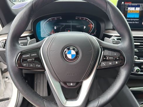 Used 2023 BMW 540i xDrive AWD/4WD image 19