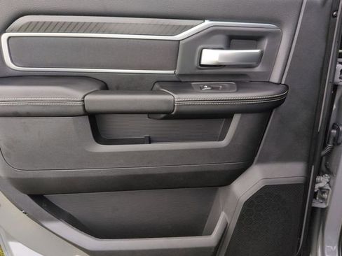 New 2026 RAM 2500 Big Horn AWD/4WD image 27