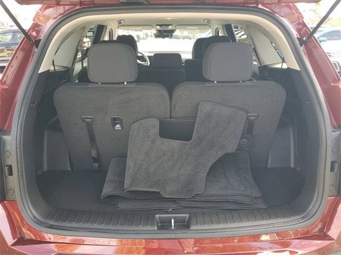 Used 2025 Kia Sorento LX image 7