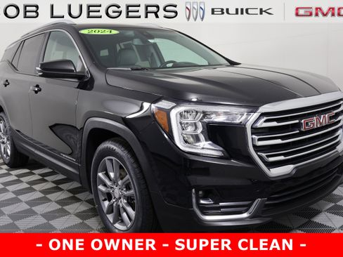 Certified 2024 GMC Terrain SLT image 1