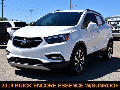 Used 2019 Buick Encore Essence FWD image 1