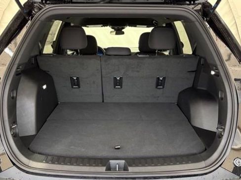 New 2026 Chevrolet Equinox LT image 4