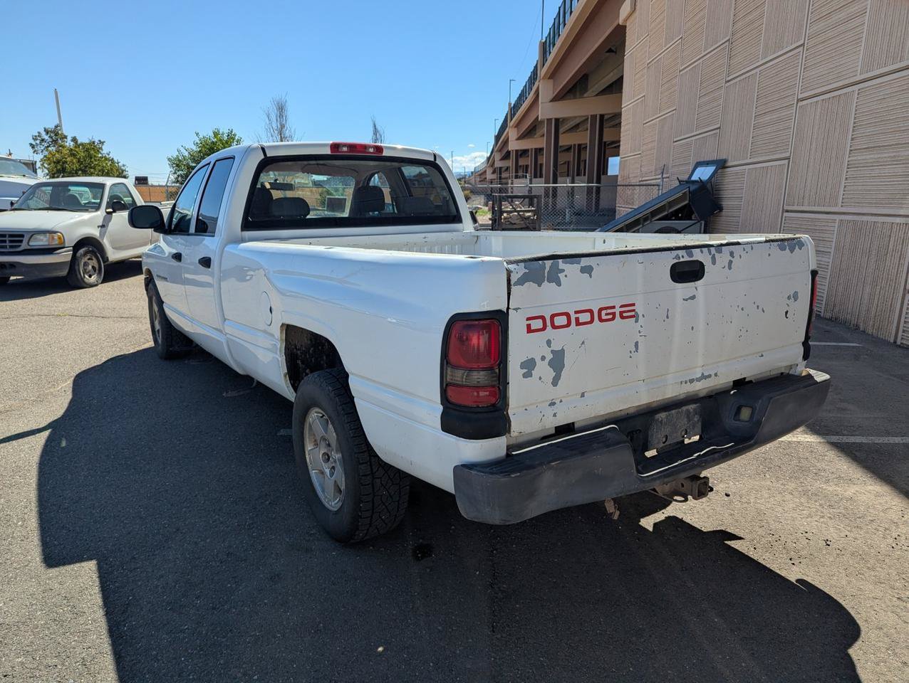 Used 2004 Dodge Ram 1500 Truck ST w/ Trailer Tow Group RWD image 3