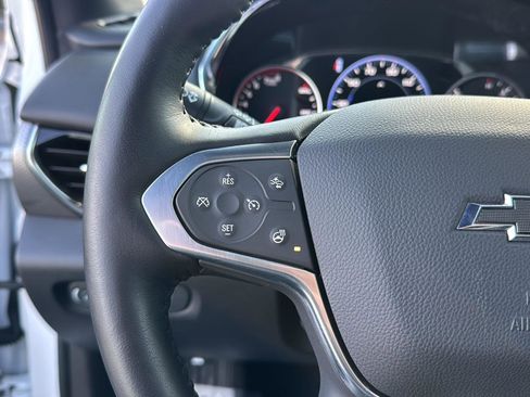 Used 2022 Chevrolet Traverse Premier w/ Redline Edition image 18