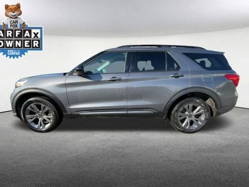 Used 2023 Ford Explorer XLT w/ Equipment Group 202A AWD/4WD image 6