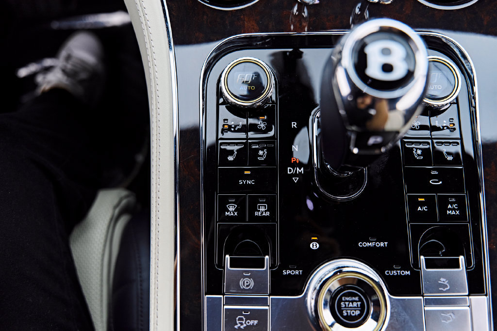 Used 2022 Bentley Continental GT AWD/4WD image 54