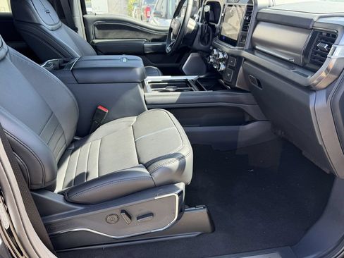 New 2026 Ford F250 Platinum w/ Tremor Off-Road Package AWD/4WD image 13