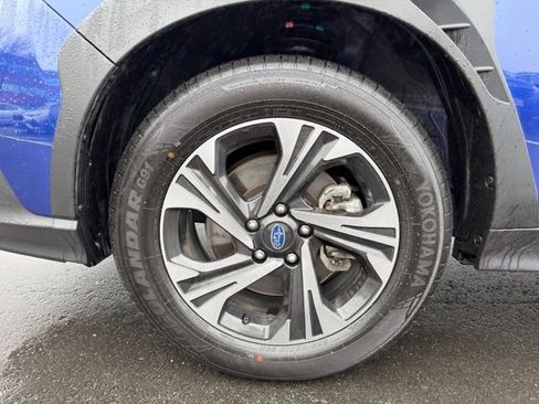 Used 2025 Subaru Crosstrek 2.0i Premium AWD/4WD image 27