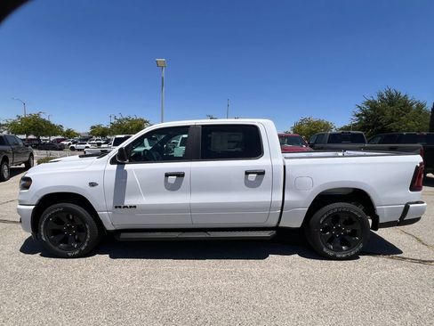 New 2026 RAM 1500 Express AWD/4WD image 3