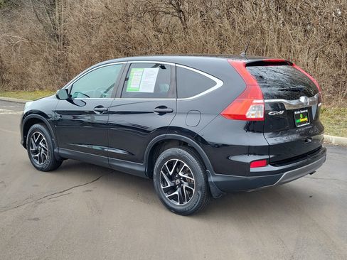 Used 2016 Honda CR-V SE image 3