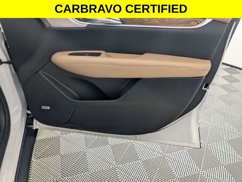 Certified 2023 Cadillac XT5 Sportv w/ Platinum Package AWD/4WD image 35
