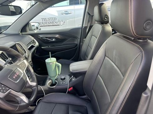 Used 2021 GMC Terrain SLT w/ Infotainment Package II image 23
