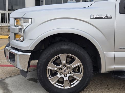 Used 2015 Ford F150 Lariat image 5