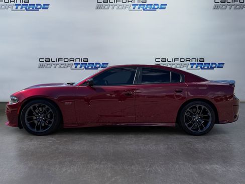 Used 2023 Dodge Charger Scat Pack w/ Navigation & Travel Group image 8