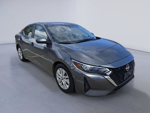 Used 2024 Nissan Sentra S FWD image 7
