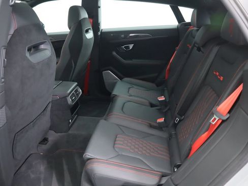 Used 2023 Lamborghini Urus Performante image 22