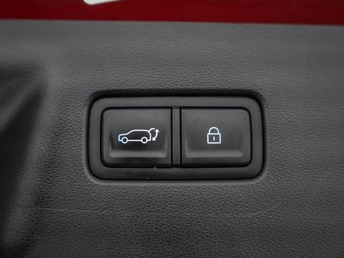 Used 2024 Hyundai Santa Fe SEL FWD image 12