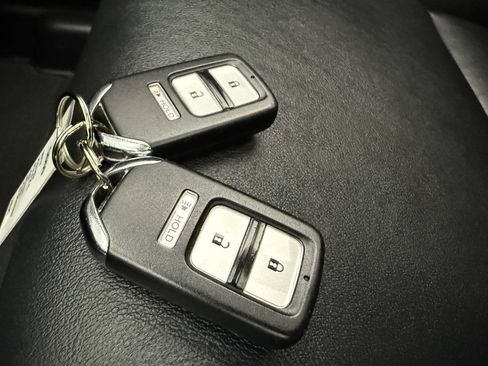 Used 2017 Honda Fit EX-L image 15