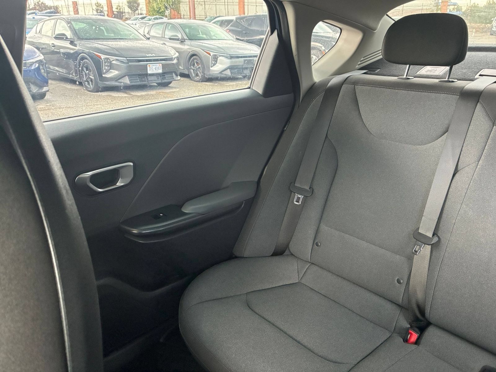 Used 2025 Kia K4 FWD image 33