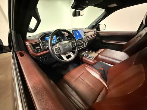 Used 2024 Ford Expedition Max Limited AWD/4WD image 62