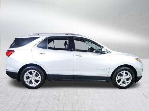 Used 2021 Chevrolet Equinox Premier AWD/4WD image 8