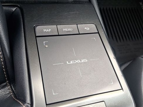 Used 2023 Lexus GX 460 Premium w/ Premium Package image 25