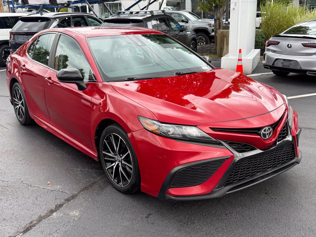 Used 2021 Toyota Camry SE AWD/4WD image 11
