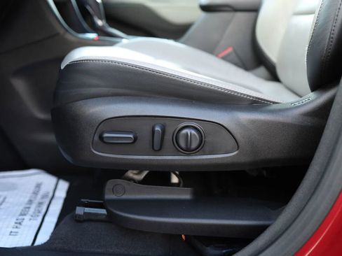 Used 2019 Chevrolet Equinox Premier image 15