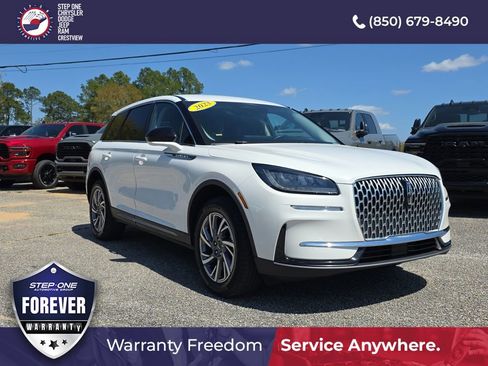 Used 2023 Lincoln Corsair FWD image 1